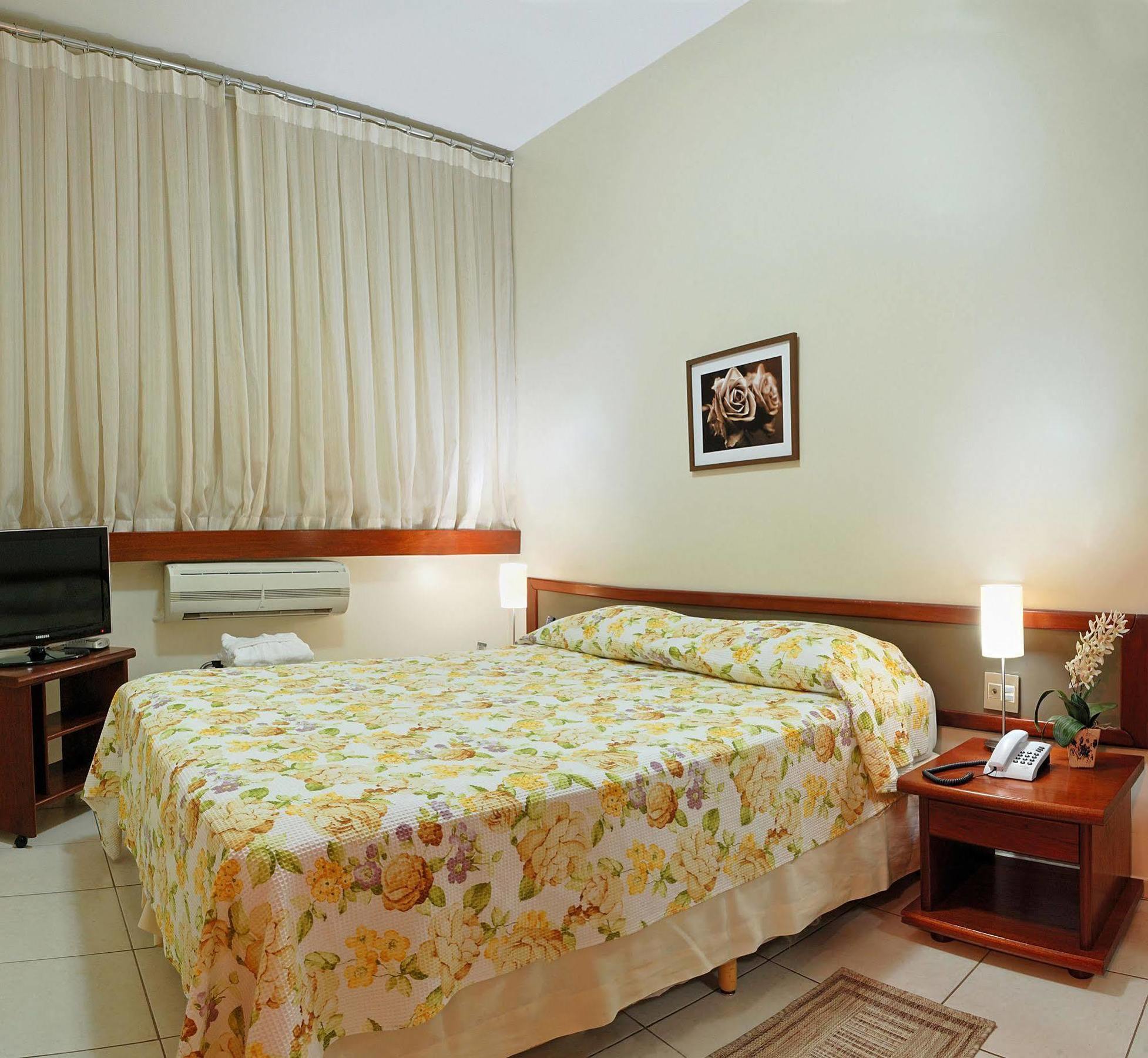 Hotel Flat Bassano Vaccarini Ribeirão Preto Exterior foto